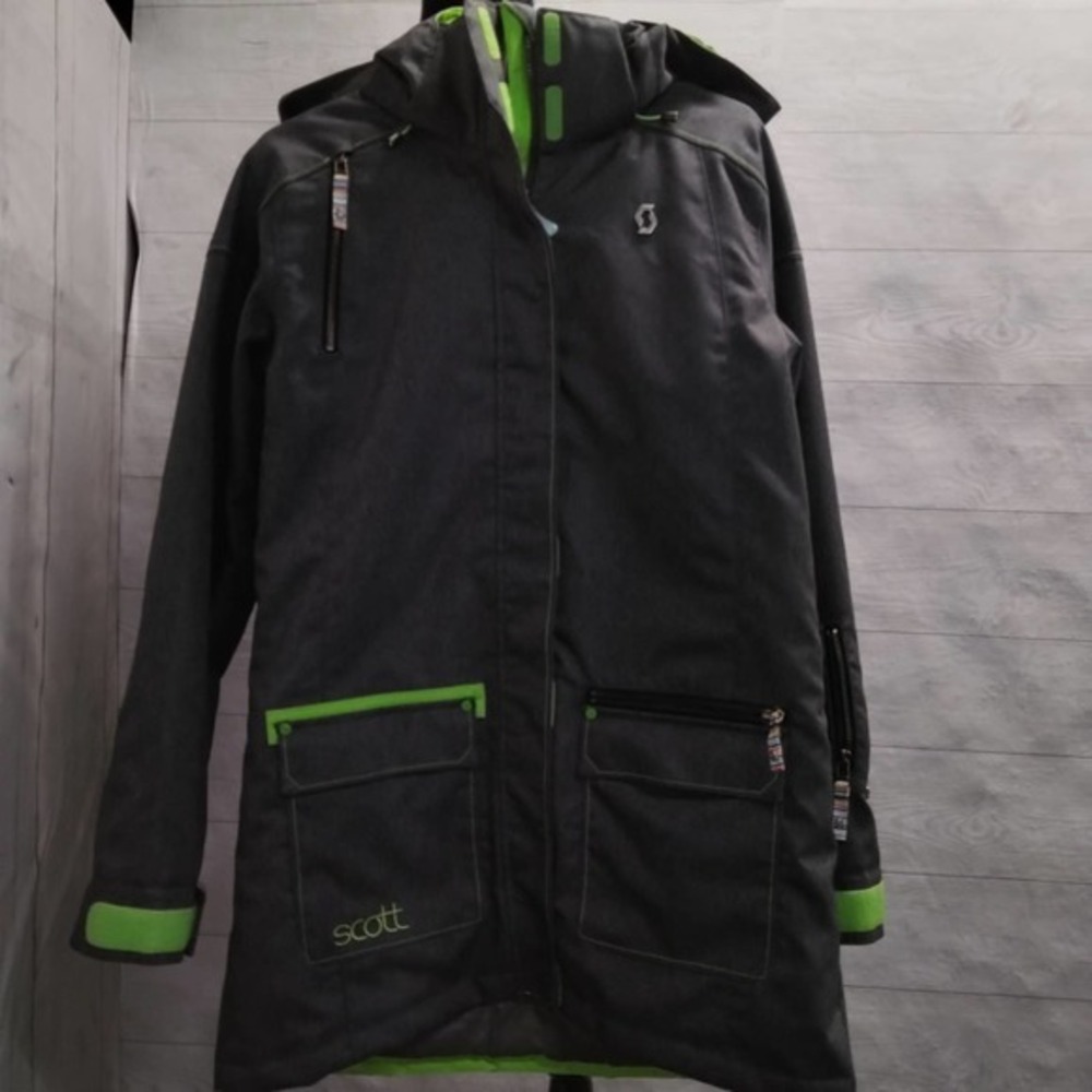 Scott Women's Ski/Winter Outerwear Denim looking Jacket,‎ US Size 4-6, EU M